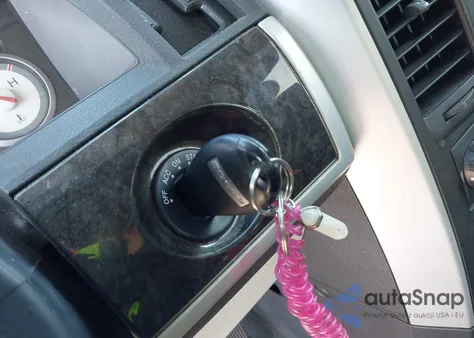 2009 Dodge Grand Caravan Sxt z USA, uszkodzony, nr VIN 2D8HN54189R671683